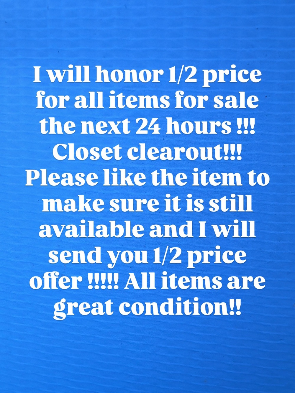 Closet Clearout Graphic Text Print - Blue